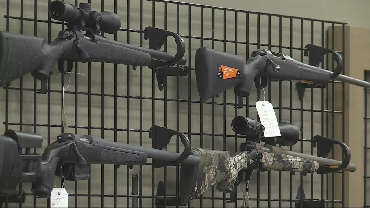 Teachers attend active shooter training ahead of new school year - YouTube