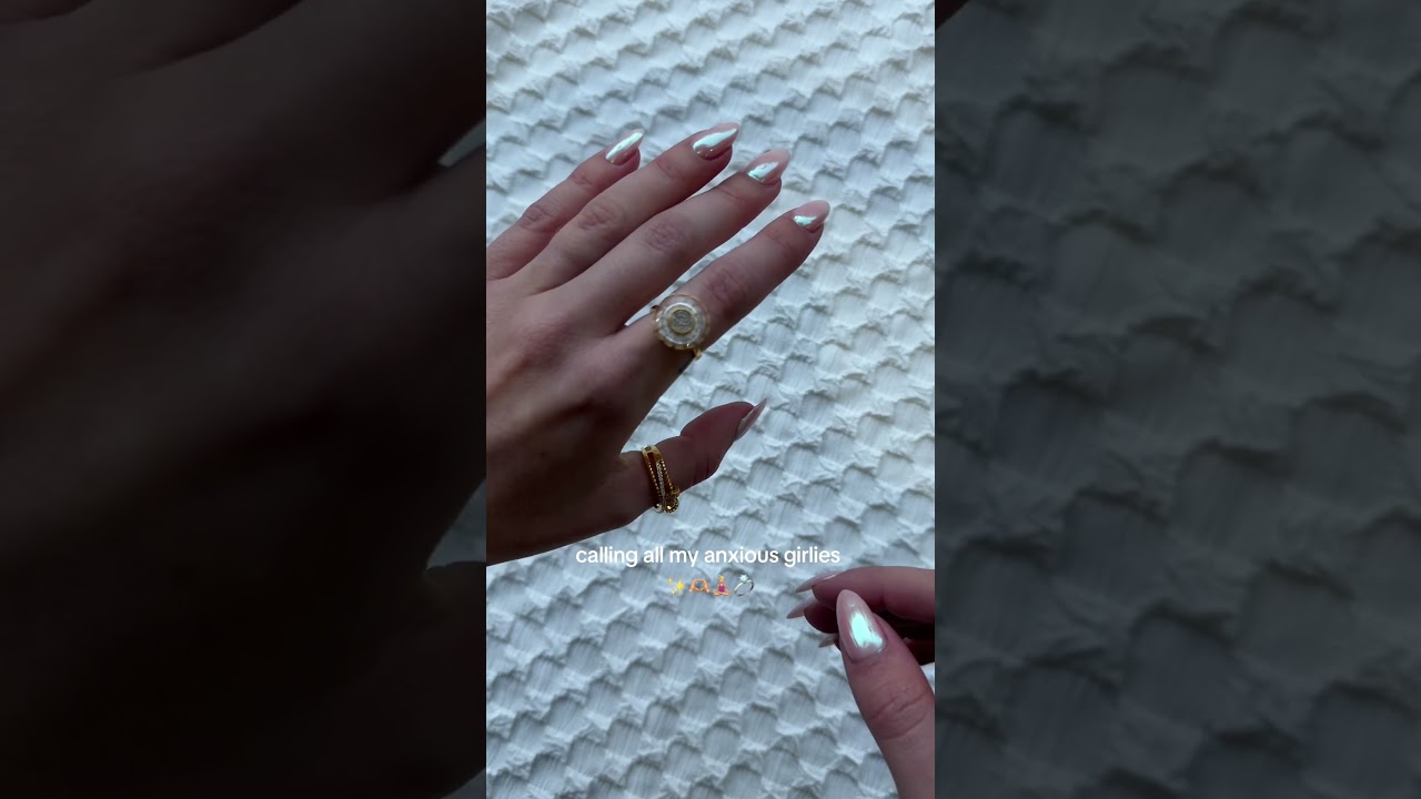 ✨ Calling all my anxious girlies! ✨  