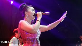 RIA NADA-SELLA AULIA 