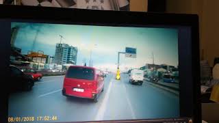 Trafikte Sinyalin Önemi-Motoleti Bir Canlı Sürüyor