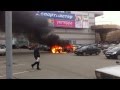 Сгорела машина на парковки ТРК «Слон»