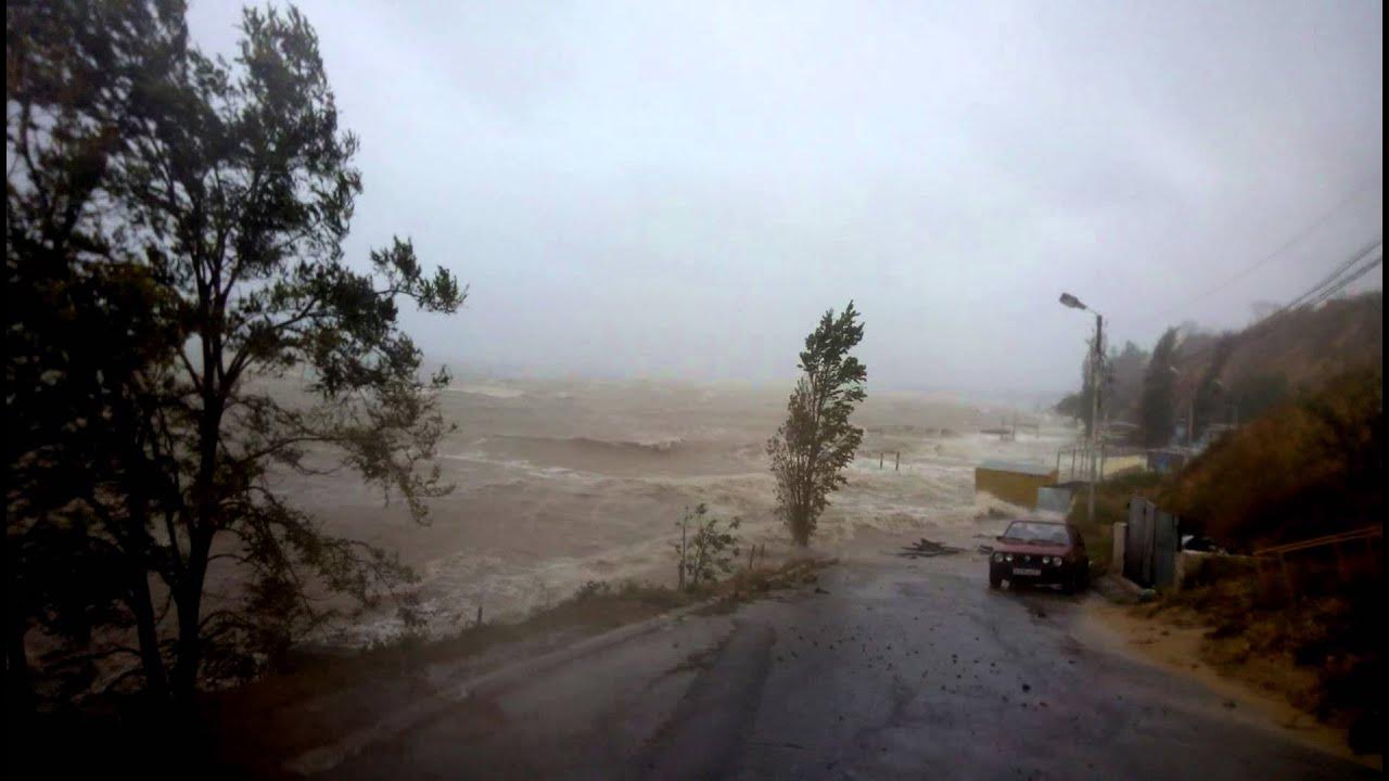 24 сентября 2014 таганрог ураган. Ураган в таганроге. Ураган 2014. Ураган 2014. Ураган в таганроге.