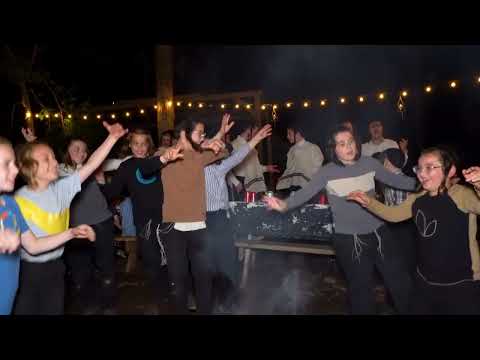 הרב יואל ראטה ותלמידיו - בורא עולם נמצא בכל מקום
