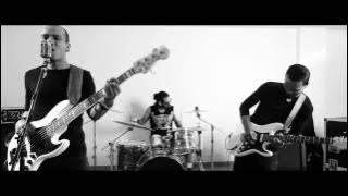 PULSE - BOLIYA MOROM | OFFICIAL MUSIC VIDEO