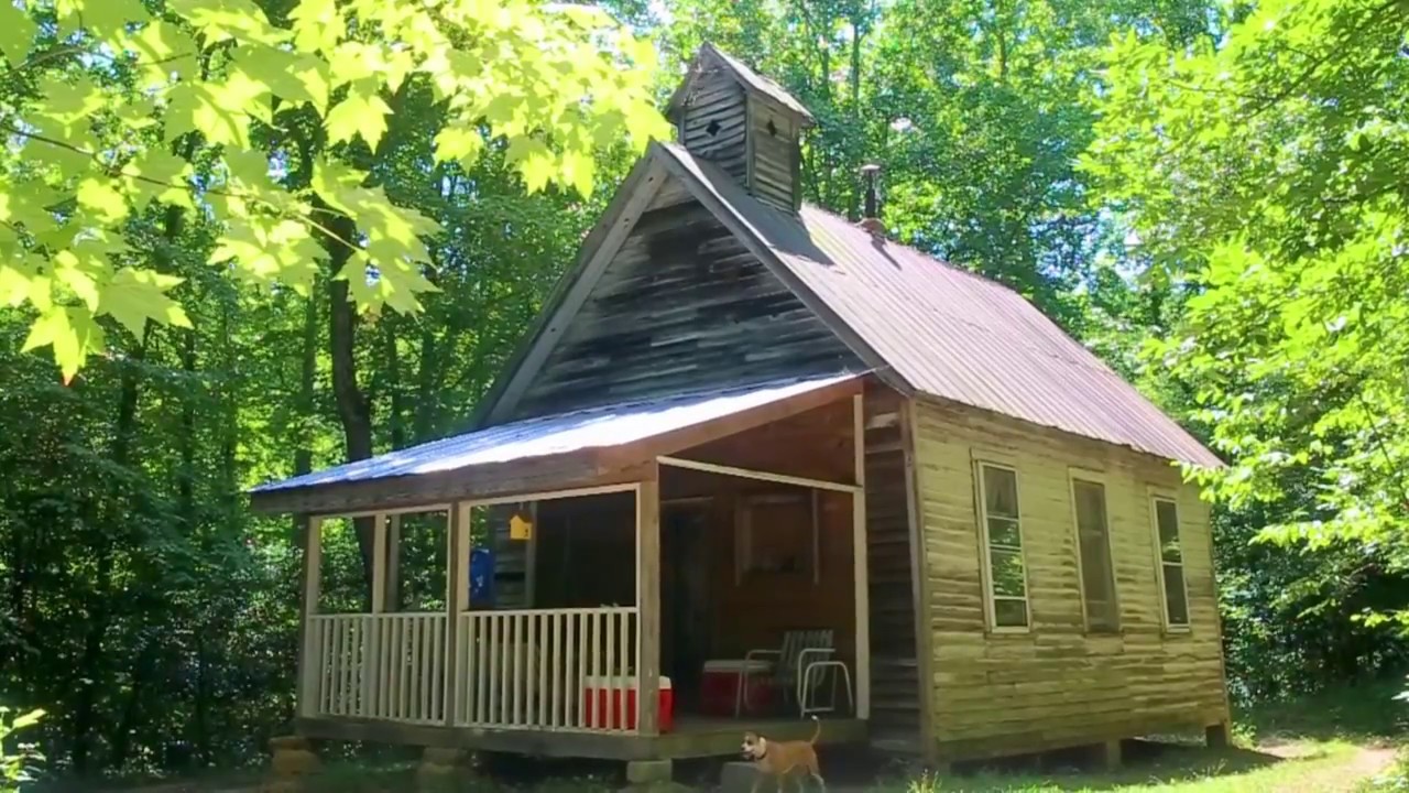 TOM'S NORTH CAROLINA MOUNTAIN HOMESTEAD