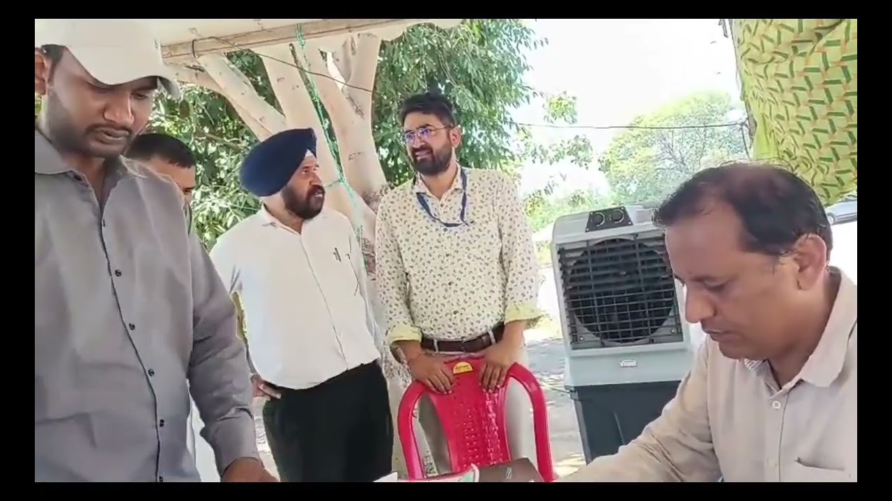 नारसन चेक पोस्ट पर उप संभागीय अधिकारी कर्मचारी मुस्तैद