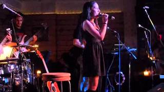 Malu Kiriakopoulou Live-Monastiraki Stage