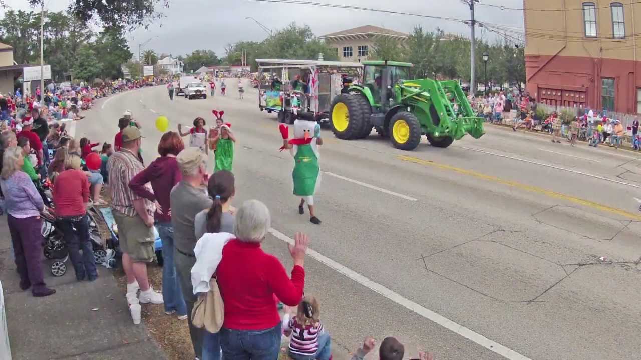 Inverness, Florida Christmas Parade 2012 YouTube