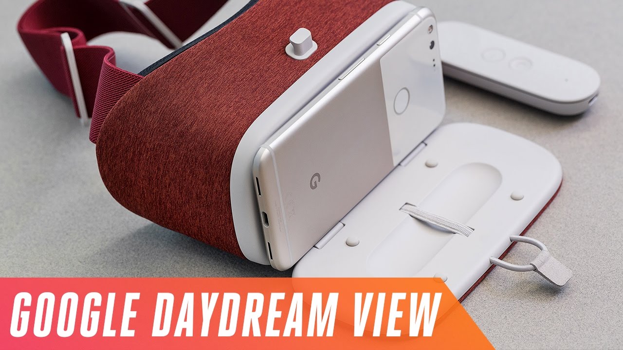 Slumkvarter Betjening mulig Ræv First look at Google's Daydream View VR headset - YouTube