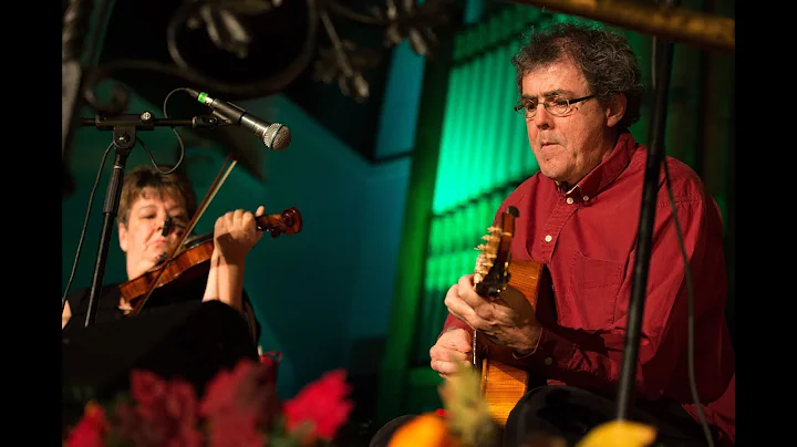 Paul MacDonald with Brenda Stubbert live at Celtic...