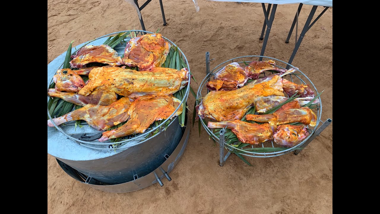 طريقة غريبة لعمل المندي 🤔 الابداع لا ينتهي ابداً