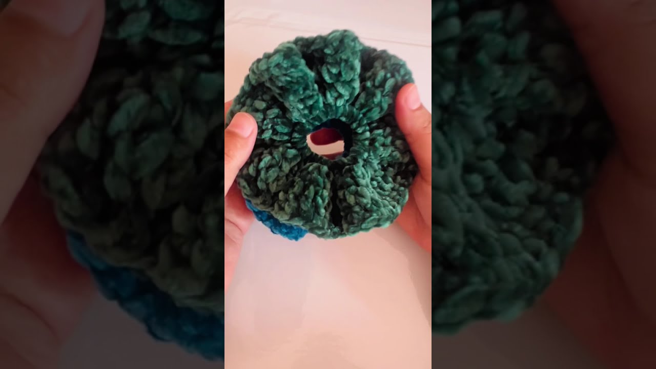 ✨ **Chunky Crochet Scrunchie Tutorial | Beginner Friendly Velvet Scrunchie** ✨