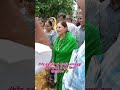 दीपेन्द्र हूडा जी की माँ आशा हूडा जी ने कशी से खुदाई की ओर पौधे रोपण. .....🙏🙏🙏🙏