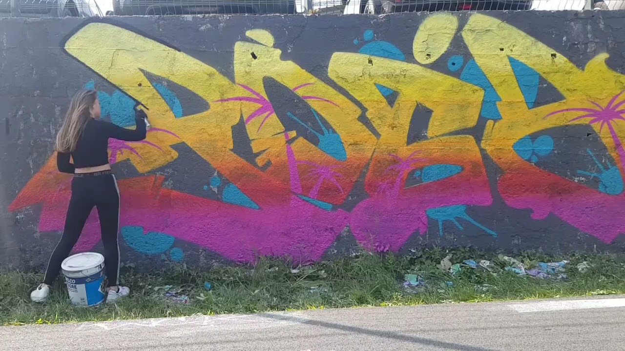 GRAFFITI GIRLS by zoie