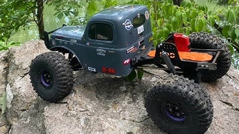 R/C LCG G-SPEED rock crawler action