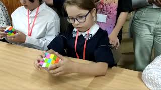 Соревнования по кубику-рубику среди учащихся школы 6
