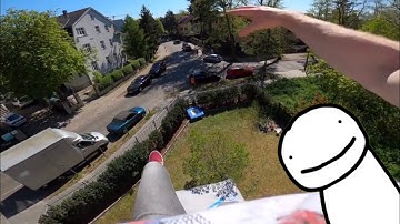 I put dream speedrunning music over a parkour video