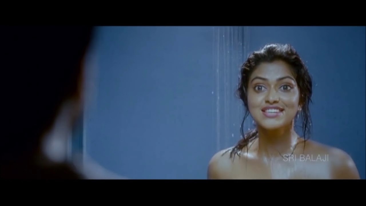 Amala paul boob show scene hd YouTube