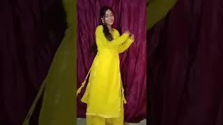 out fit #reels #tranding #trendingvid #trending #facebook #instareels #post #trend #instatrending