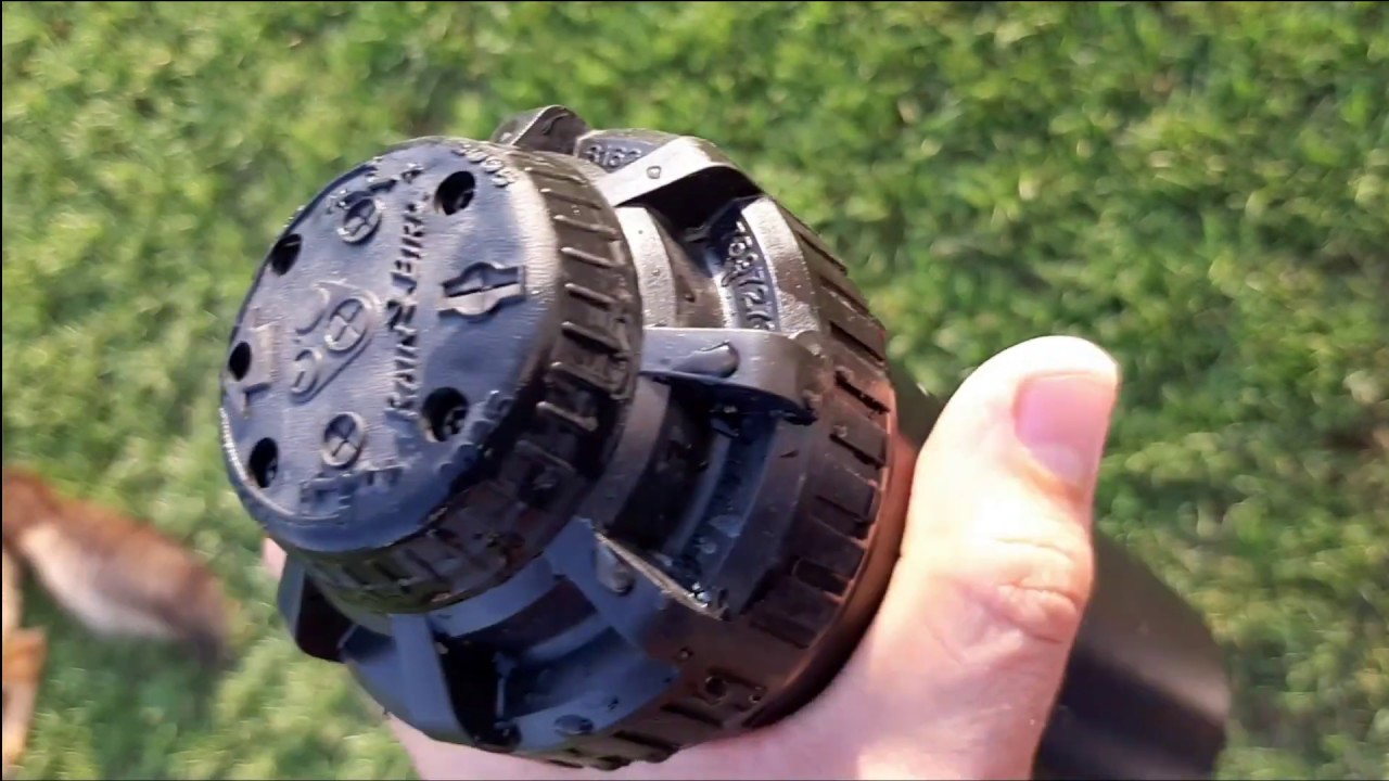 Aspersor rotativ Rainbird 8005 SS - YouTube