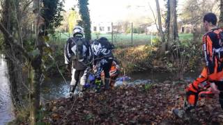 250 Wfr Dans Leau