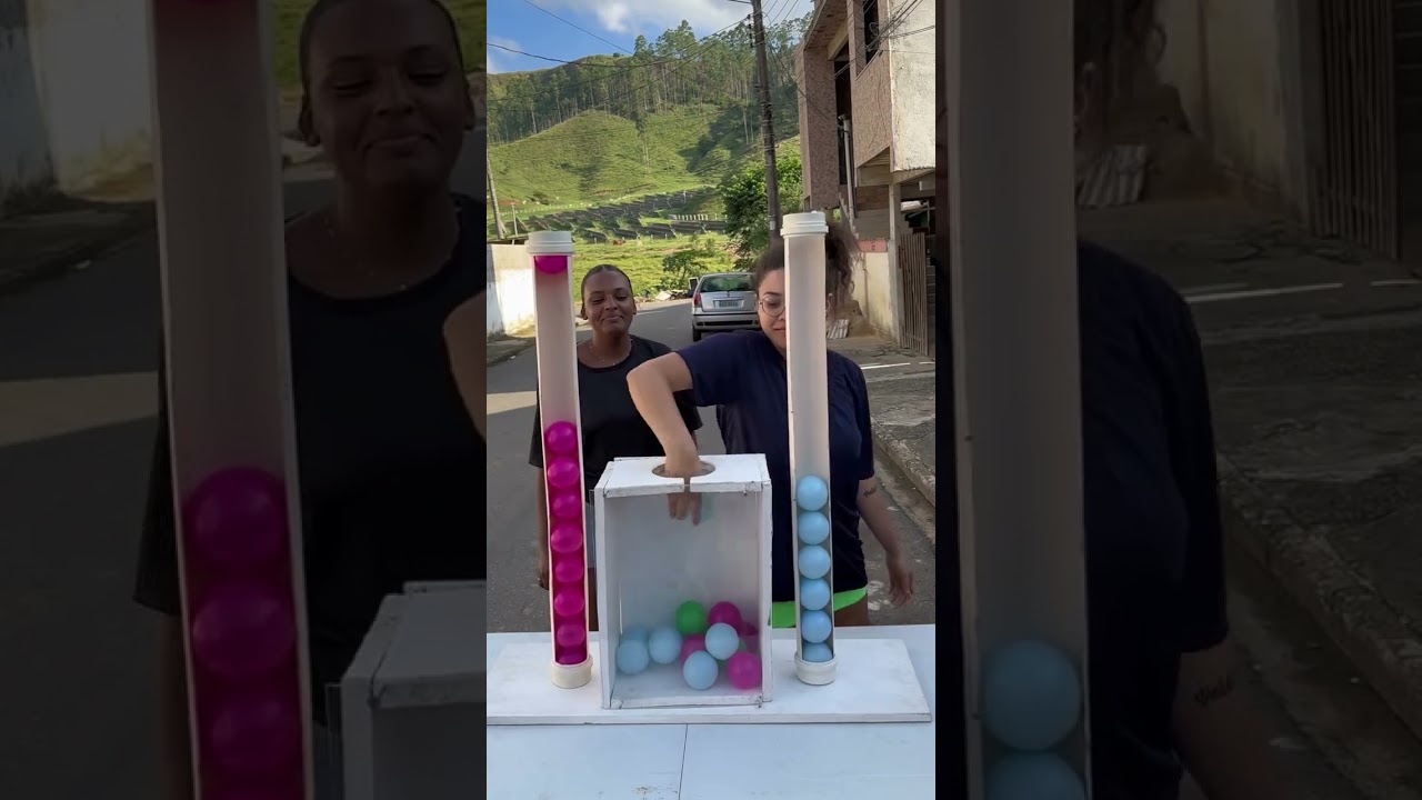 Choose a color and let's see if you win. 