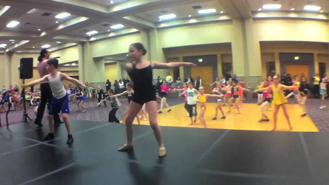 chloe zhao 2011 PHILADELPHIA - Joe's Mini Room - NYCDA