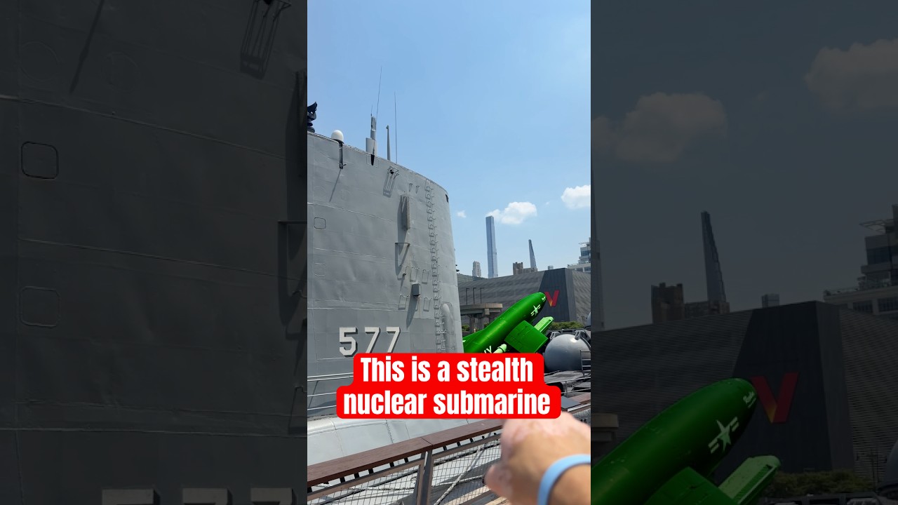 The Nuclear-Missile Submarine You Can Walk Through in Manhattan