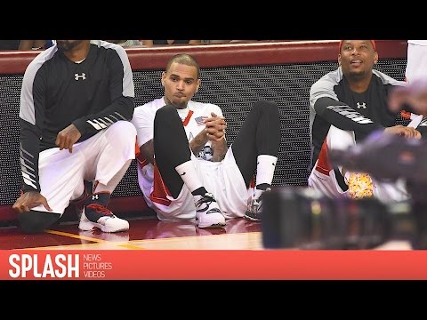 Chris Brown Refused to Stand for the National Anthem on 9/11 | Splash News TV