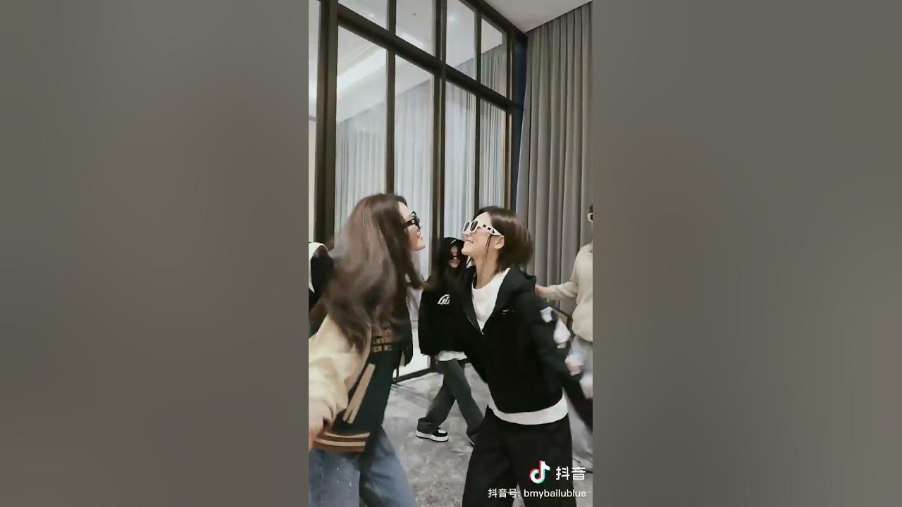 The Only For Love Squad's here — Bailu, Dylan Wang, Miles Wei, Liu Dongqin, Jiang Peiyao, Shen Yujie The Only For Love Squad's here — Bailu, Dylan Wang, Miles Wei, Liu Dongqin, Jiang Peiyao, Shen Yujie