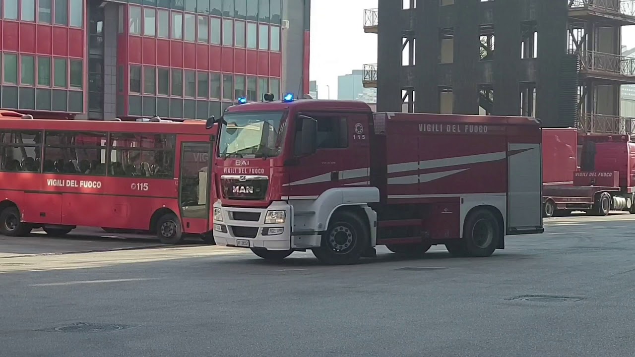 [COMPILATION] - Uscita Vigili del Fuoco Comando Provinciale di Napoli