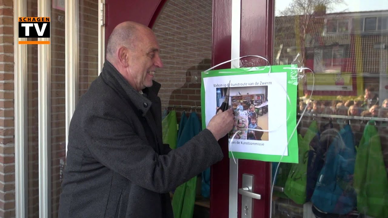 Opening kunstproject op De Zwerm in Sint Maarten kronno zomber edad