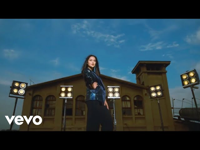 Shahlo Ahmedova - ‘Ko'nglim Senda’ M/V