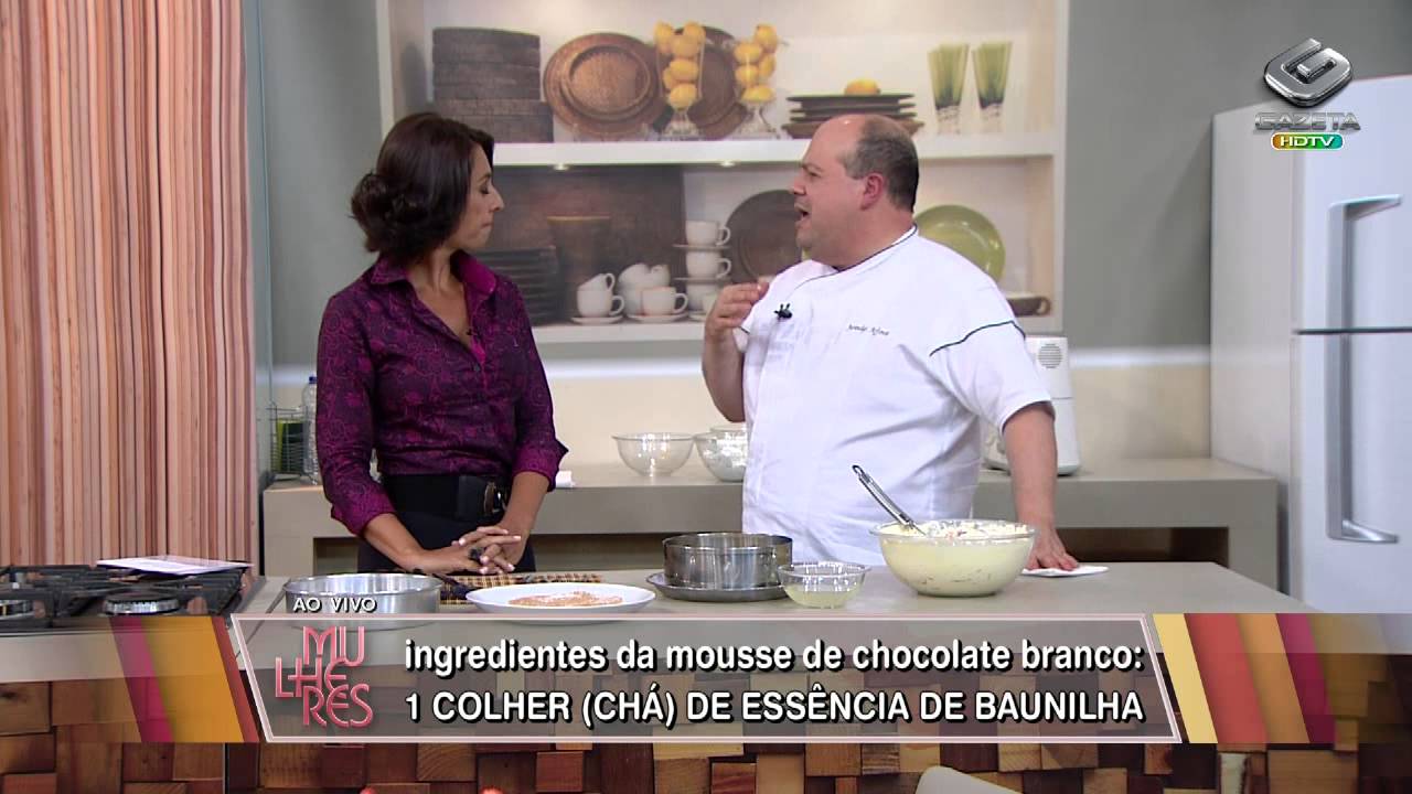 Mulheres - Bolo de chocolate branco com frutas - 31/07/2013