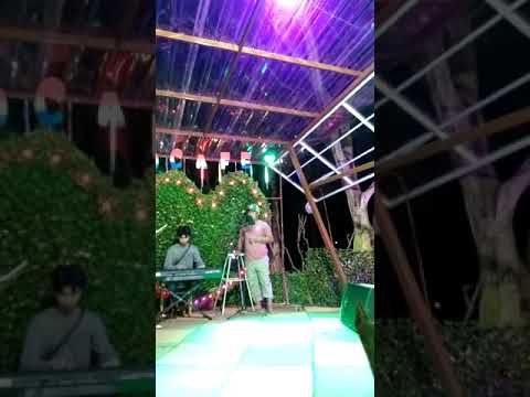 Naff "kau masih kekasihku" by ErlaNyau enak dengarnya Naff "kau masih kekasihku" by ErlaNyau enak dengarnya