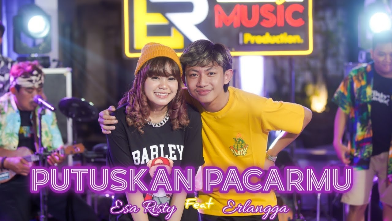 Esa Risty ft. Erlangga Gusfian - Putuskan Saja Pacarmu Itu (Official Live Music)
