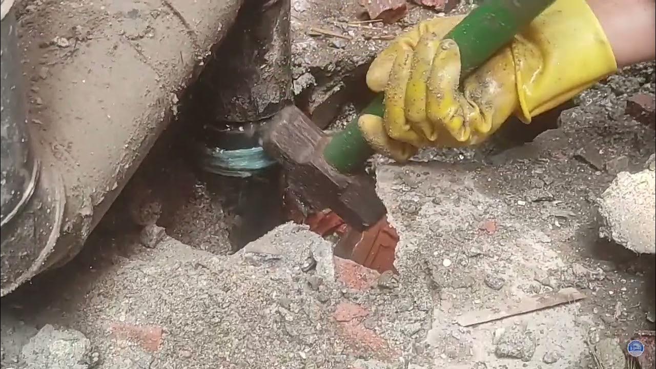 Unblocking a badly blocked toilet Toilet Jam Solution in Nepal Dhal