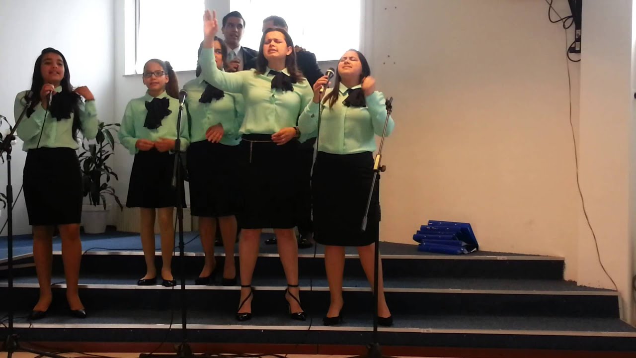 Grupo de jovens da igreja Nova visão louvando YouTube Grupo de jovens da igreja Nova visão louvando YouTube