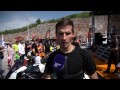 Reportaža: Motorist, ki leti najdlje