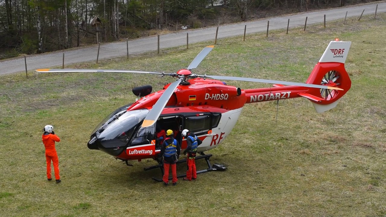 ARA Flugrettung - Start zum Windentraining - H145 / EC145 T2 - D-HDSQ - Reutte