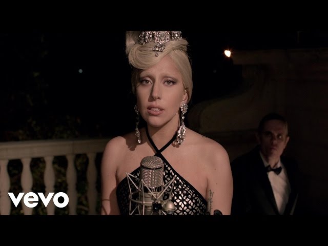 【レア】Lady Gaga Marry The Night ランチボックス sddefault.jpg