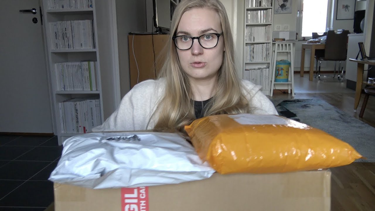 Huge Kpop Haul #5: 36 Albums & DVD from TWICE, EXO, Red Velvet, Suzy, JBJ, LOONA, TVXQ! & more!