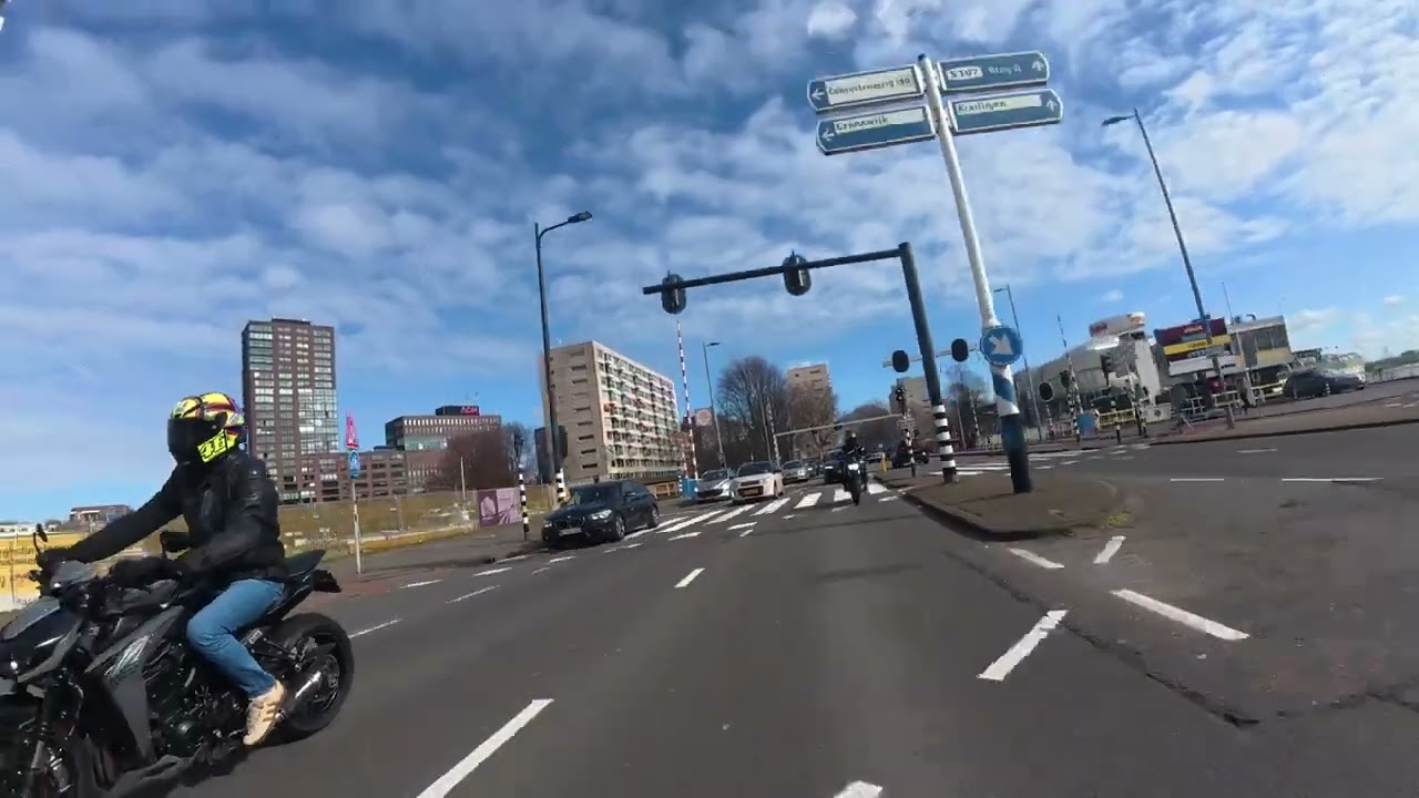 スズキ GSX1400 が美しいカワサキ Z1000 と大きな音のカワサキ Z650 と一緒にクルージング #Wheelie