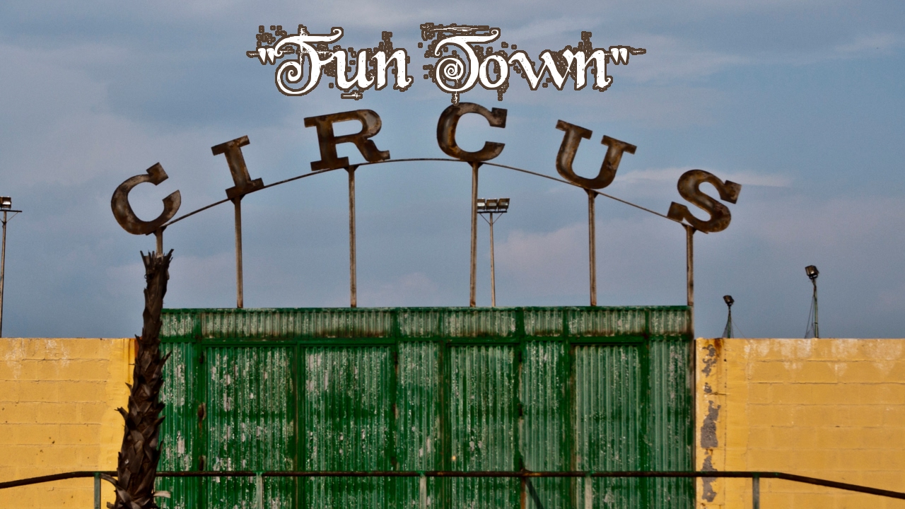 [Morbid Musings 2017] Ep. 3 "Fun Town" by A.L. Green || YOU'LL NEVER WANT TO LEAVE