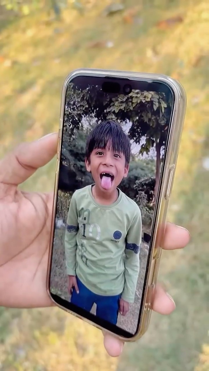 Yeh Sari Duniya Gol Hai #comedy #cutebaby #youtubeshorts #shorts #shortsfeed