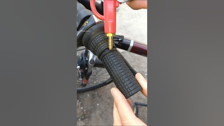 Cyclists, You'll Need This Bike Handlebar Maintenance Tip and Trick #bike #bicycle #tips #tricks