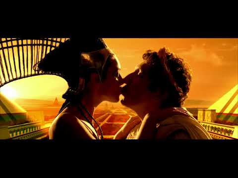 Monica Bellucci | Cleopatra Kisses Caesar (2001)