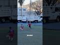 Ce petit joueur a HUMILIÉ tout le monde avant de marquer 😮‍🔥#shorts #viral #explorepage #reels