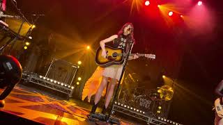 Molly Tuttle - Easy - The Fonda Theater Los Angeles 12/11/25