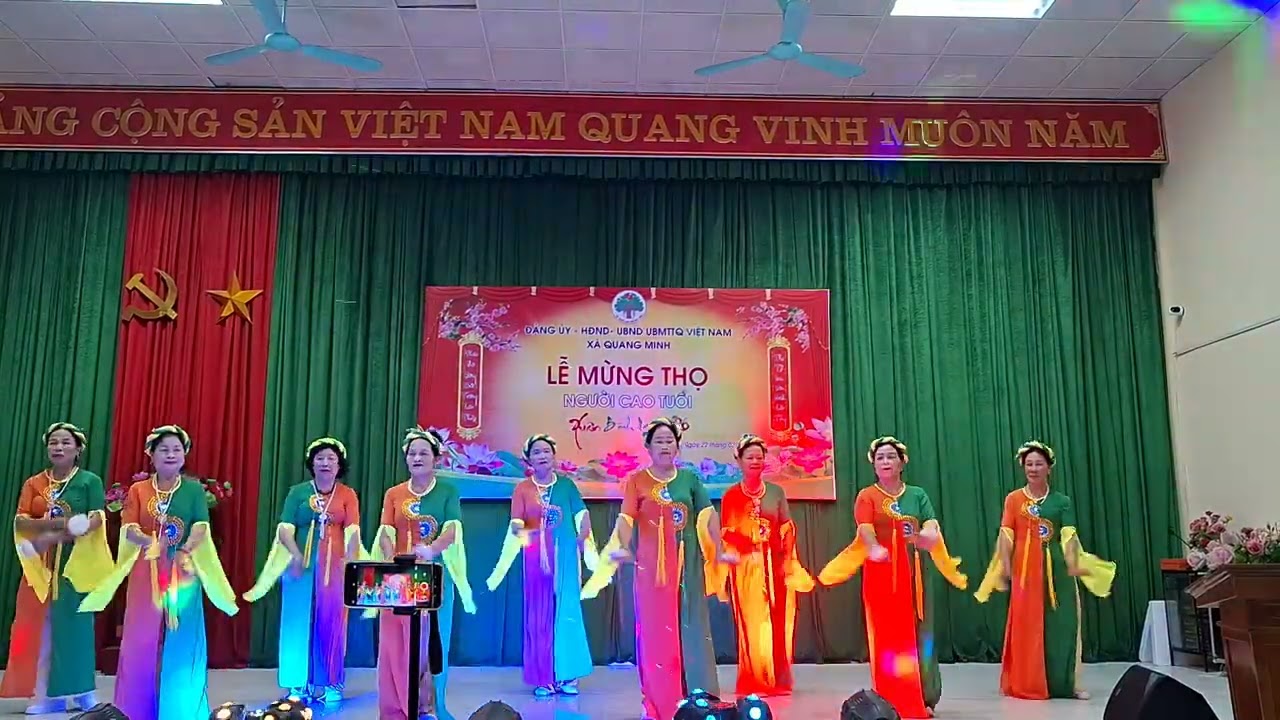 Câu lạc bộ dưỡng sinh thôn Thường Lệ xã Quang Minh mừng thọ 2026
